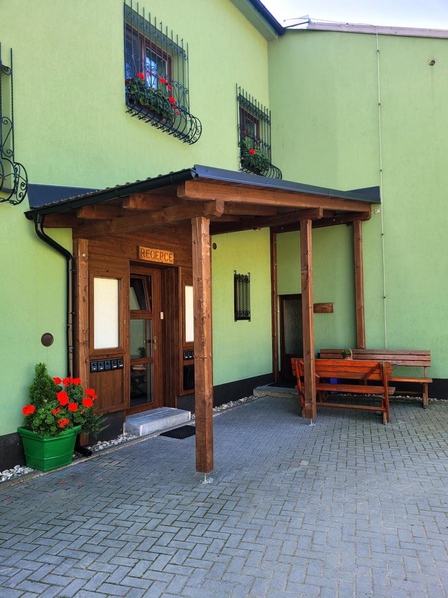 Apartmanovy Dum Pastak Loučná nad Desnou Dış mekan fotoğraf